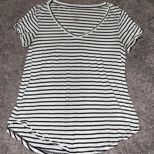 American Eagle Soft & Sexy Tee